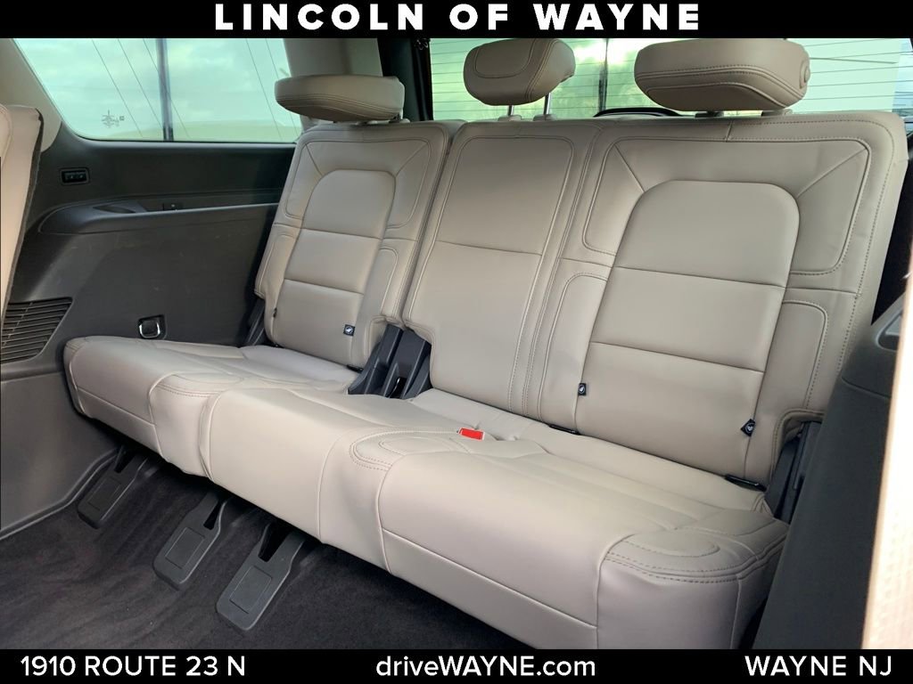 Certified 2022 Lincoln Navigator Reserve image 22