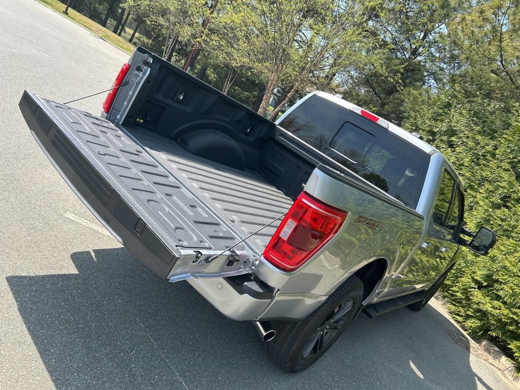 Used 2022 Ford F150 XLT w/ Equipment Group 302A High AWD/4WD image 28