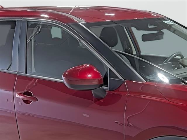 Used 2023 Nissan Rogue SV AWD/4WD image 16