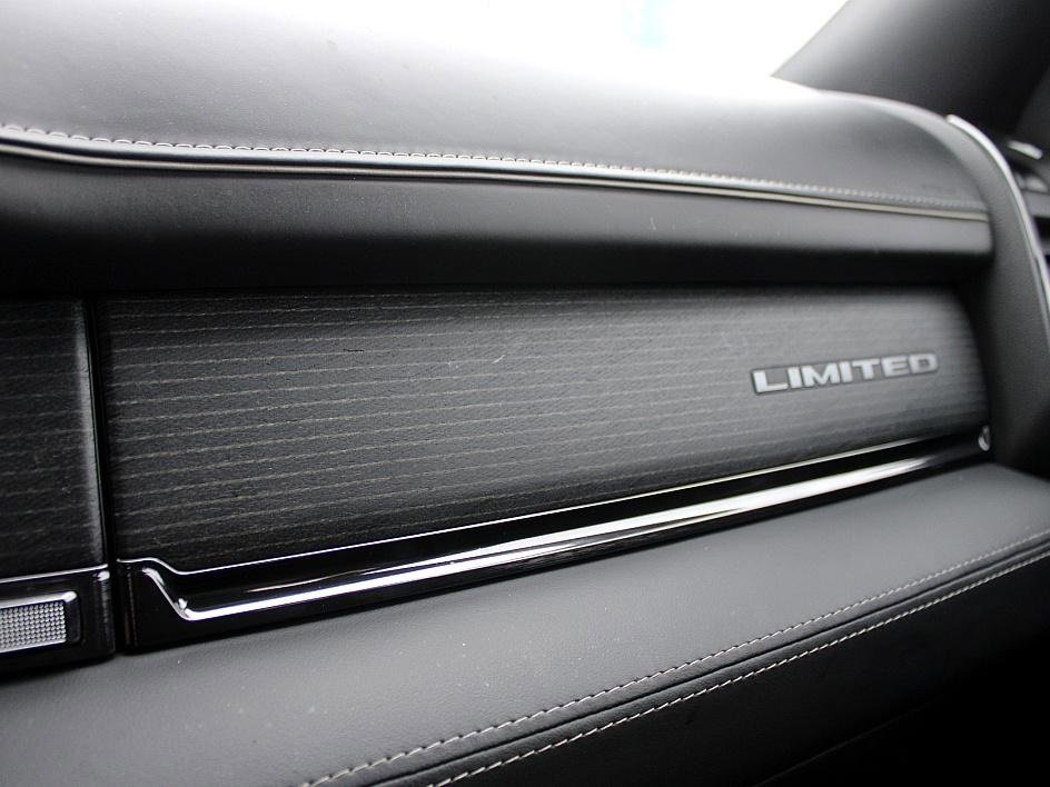 Used 2022 RAM 3500 Limited image 30