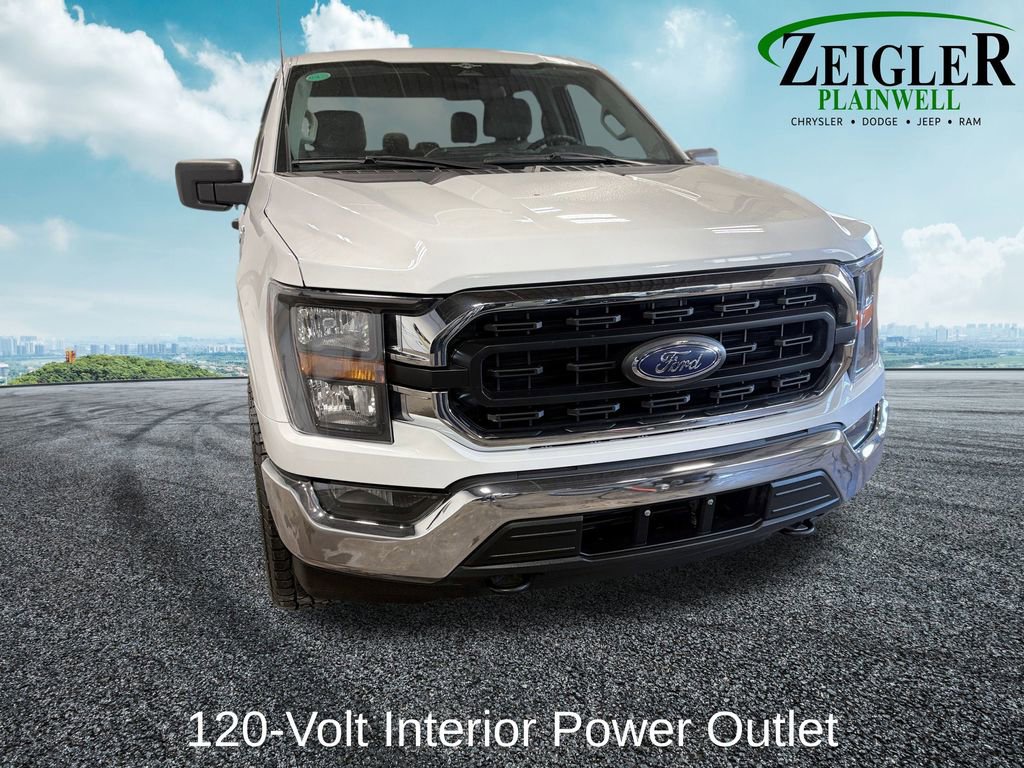 Used 2025 Chevrolet Silverado 1500 LT w/ Work Truck Package image 11