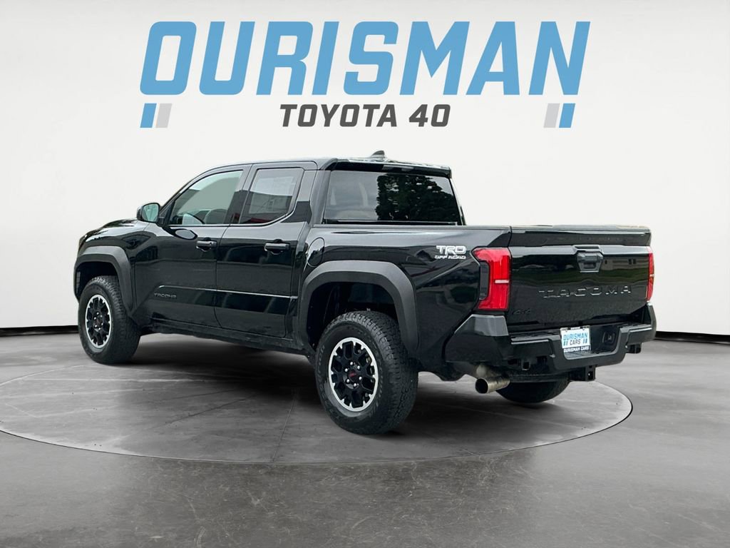 Certified 2025 Toyota Tacoma TRD Off-Road AWD/4WD image 6