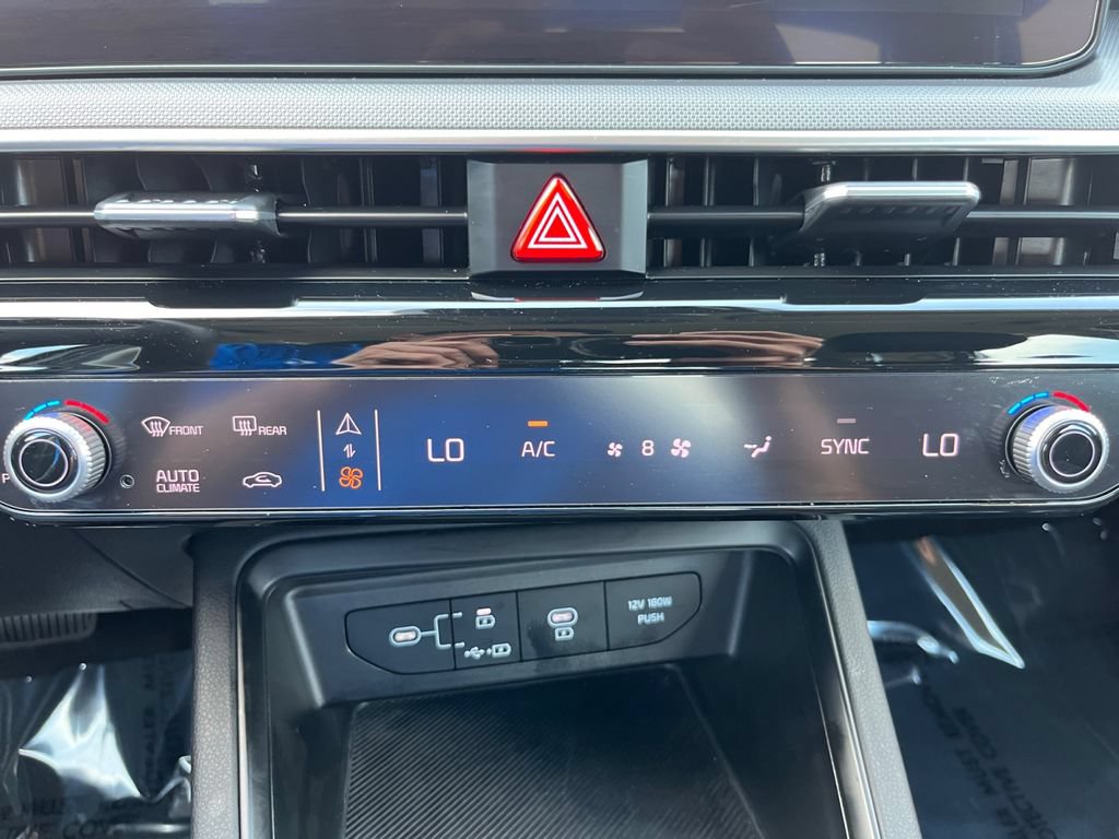 Used 2025 Kia K5 LXS FWD image 19