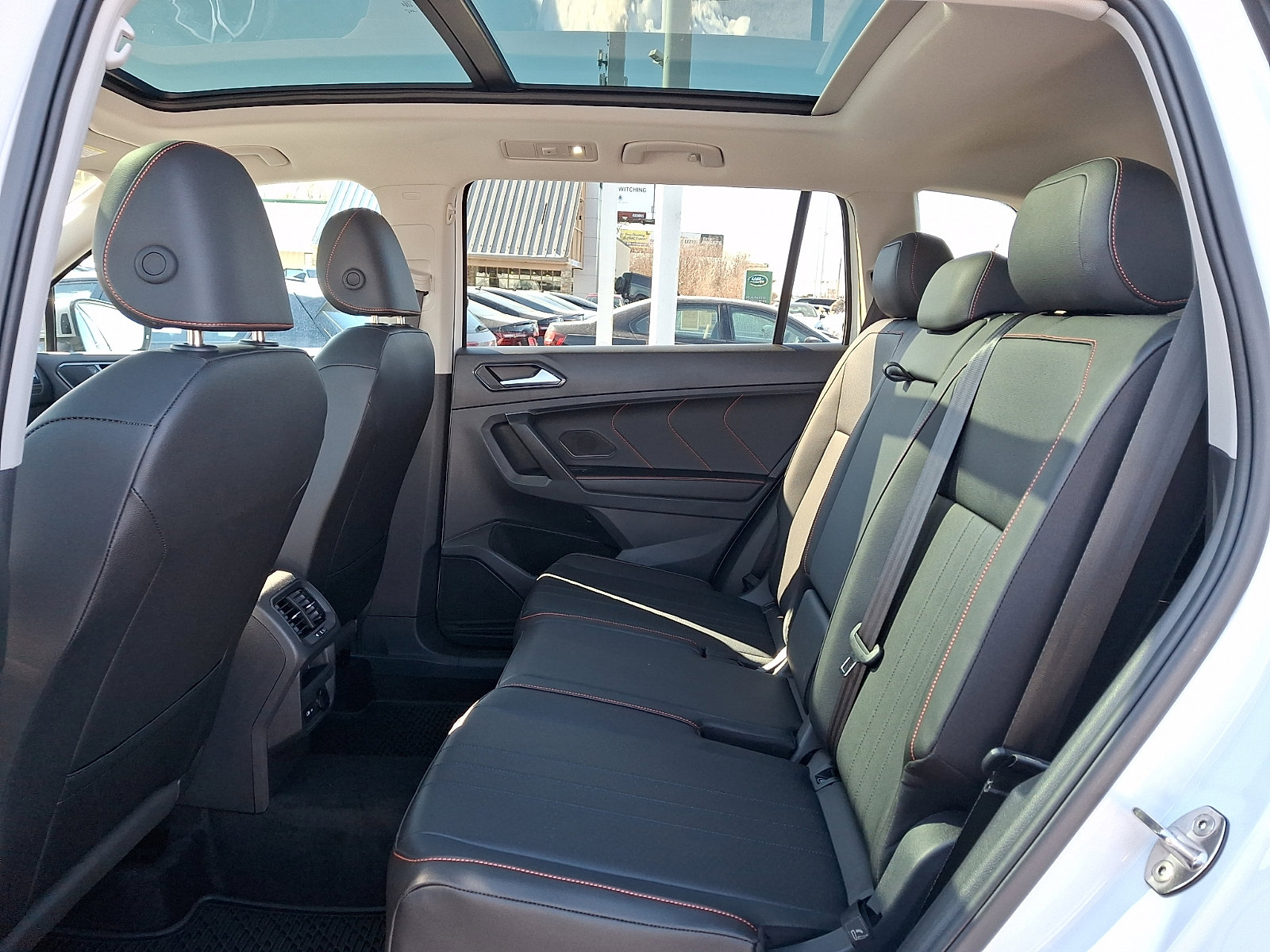 Certified 2024 Volkswagen Tiguan Wolfsburg Edition image 10