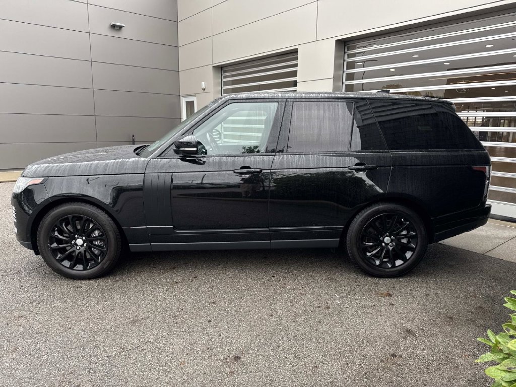 Used 2019 Land Rover Range Rover HSE AWD/4WD image 4