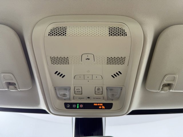 Used 2022 Cadillac XT5 Premium Luxury w/ LPO, Floor Liner Package image 26