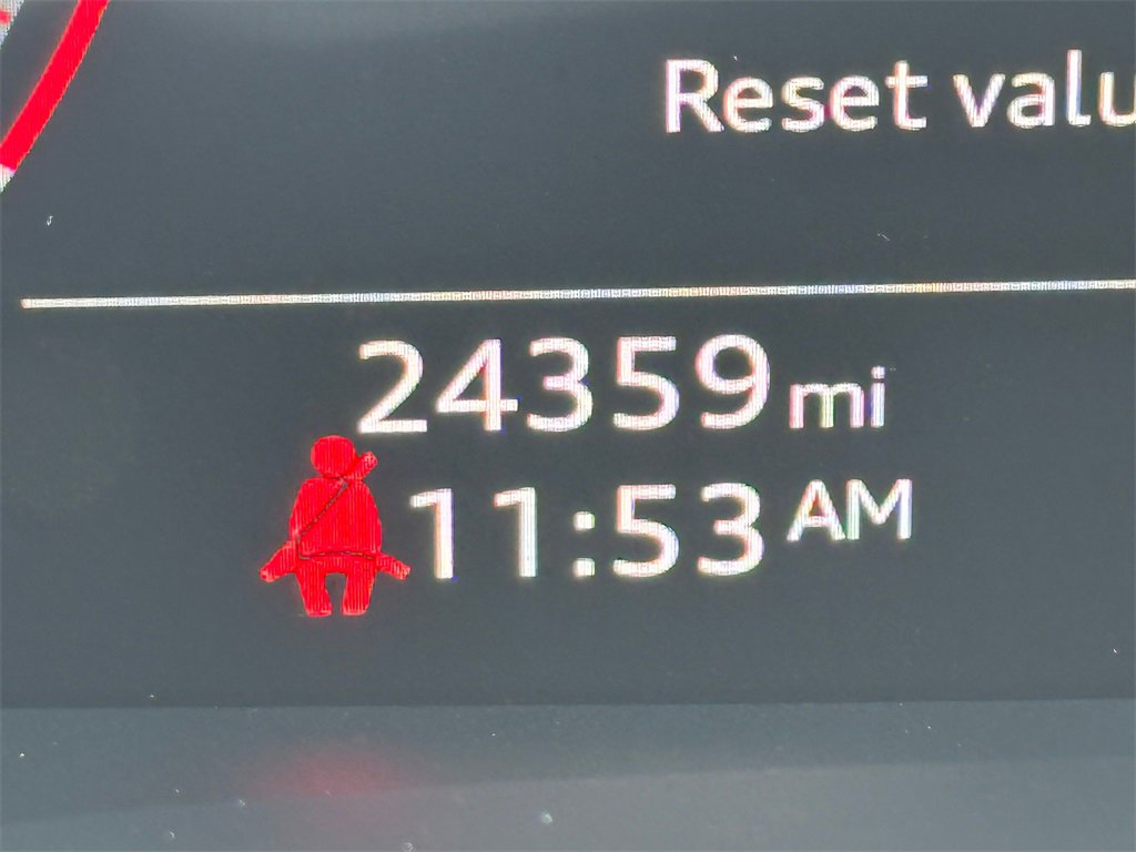 Used 2023 Audi Q8 Premium Plus w/ Premium Plus Package image 32