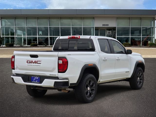 Used 2024 GMC Canyon Elevation w/ Elevation Premium Package AWD/4WD image 4