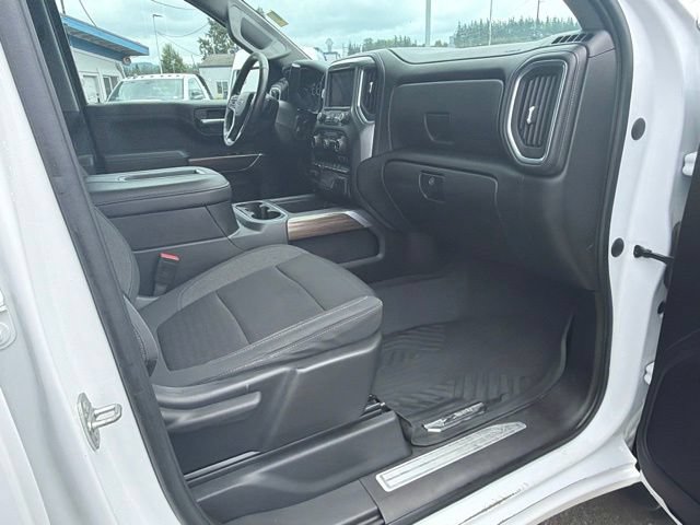Used 2021 Chevrolet Silverado 1500 LT Trail Boss w/ Convenience Package II AWD/4WD image 9