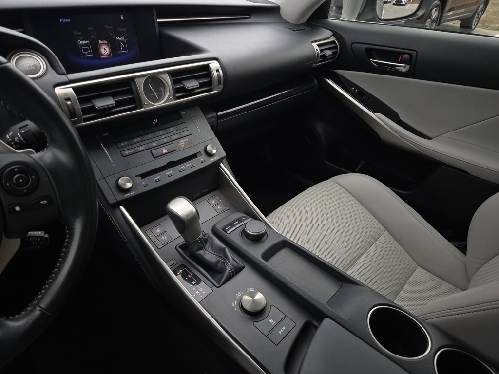 Used 2016 Lexus IS 300 AWD w/ Premium Package image 33