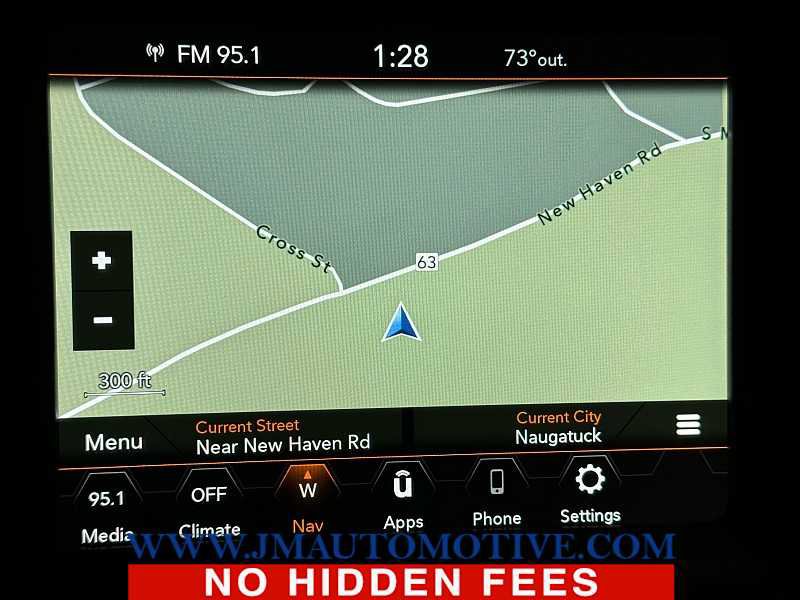 Used 2022 Jeep Renegade Altitude image 25