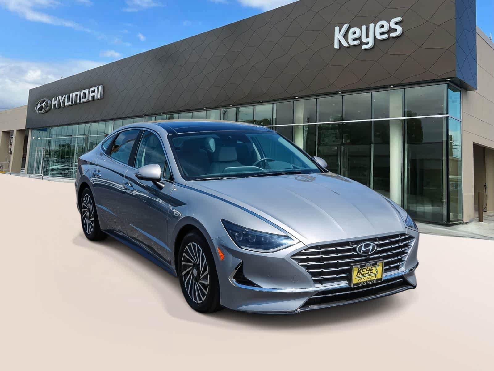 Certified 2023 Hyundai Sonata Limited FWD image 3