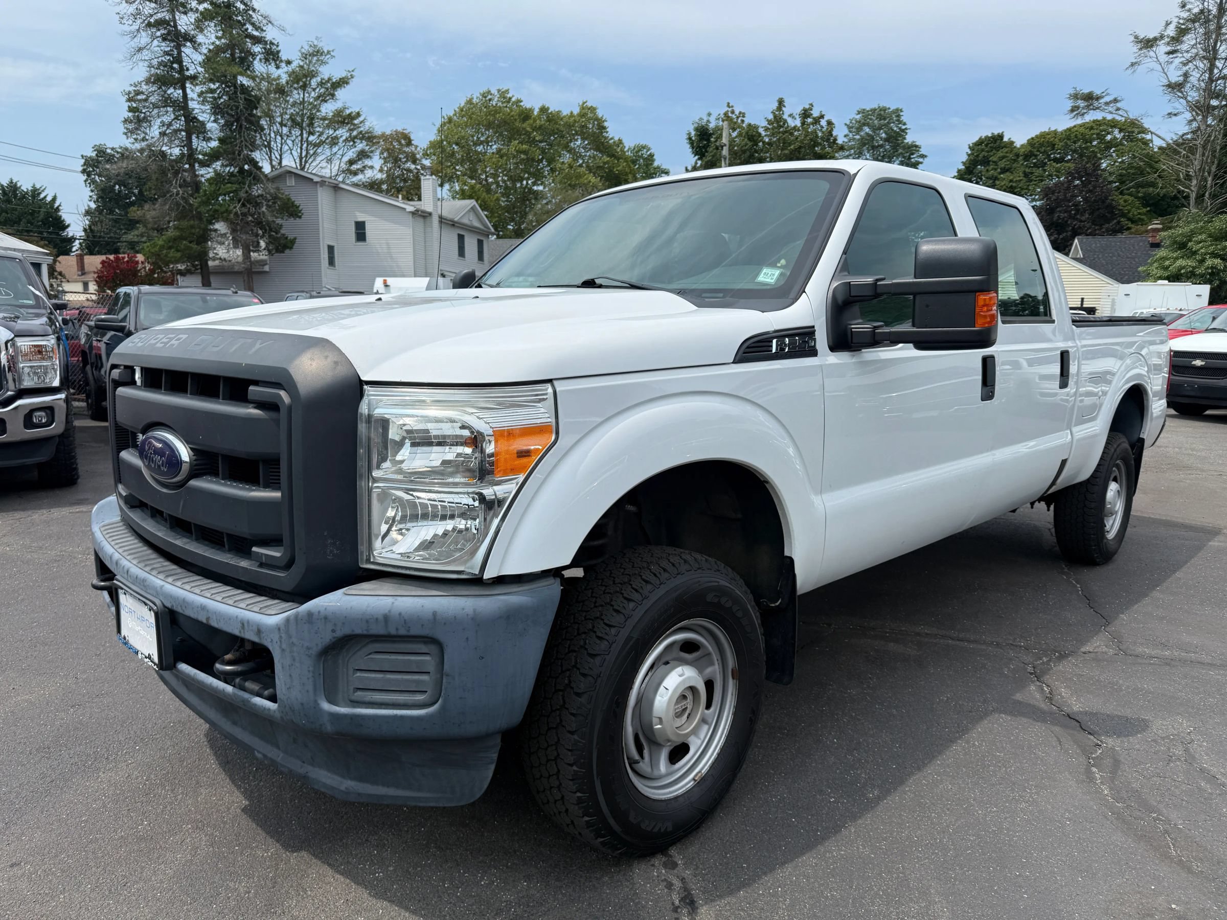 Used 2016 Ford F250 XL w/ Power Equipment Group AWD/4WD image 2