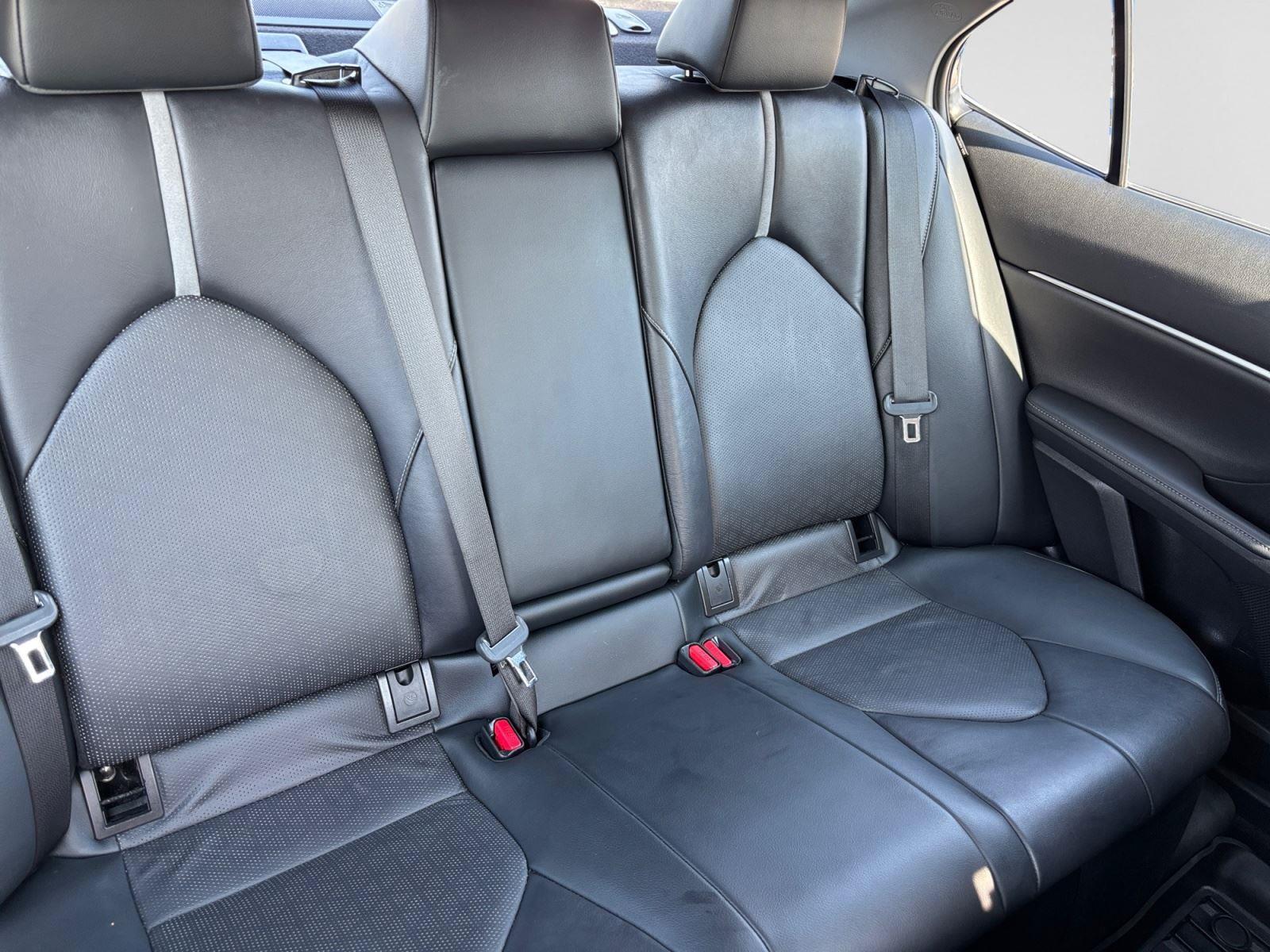Used 2021 Toyota Camry XSE w/ Navigation Upgrade Package FWD image 19
