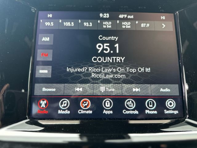 Used 2024 Dodge Durango SXT w/ SXT Blacktop Group image 17