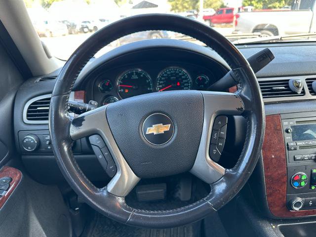 Used 2012 Chevrolet Suburban LT AWD/4WD image 28