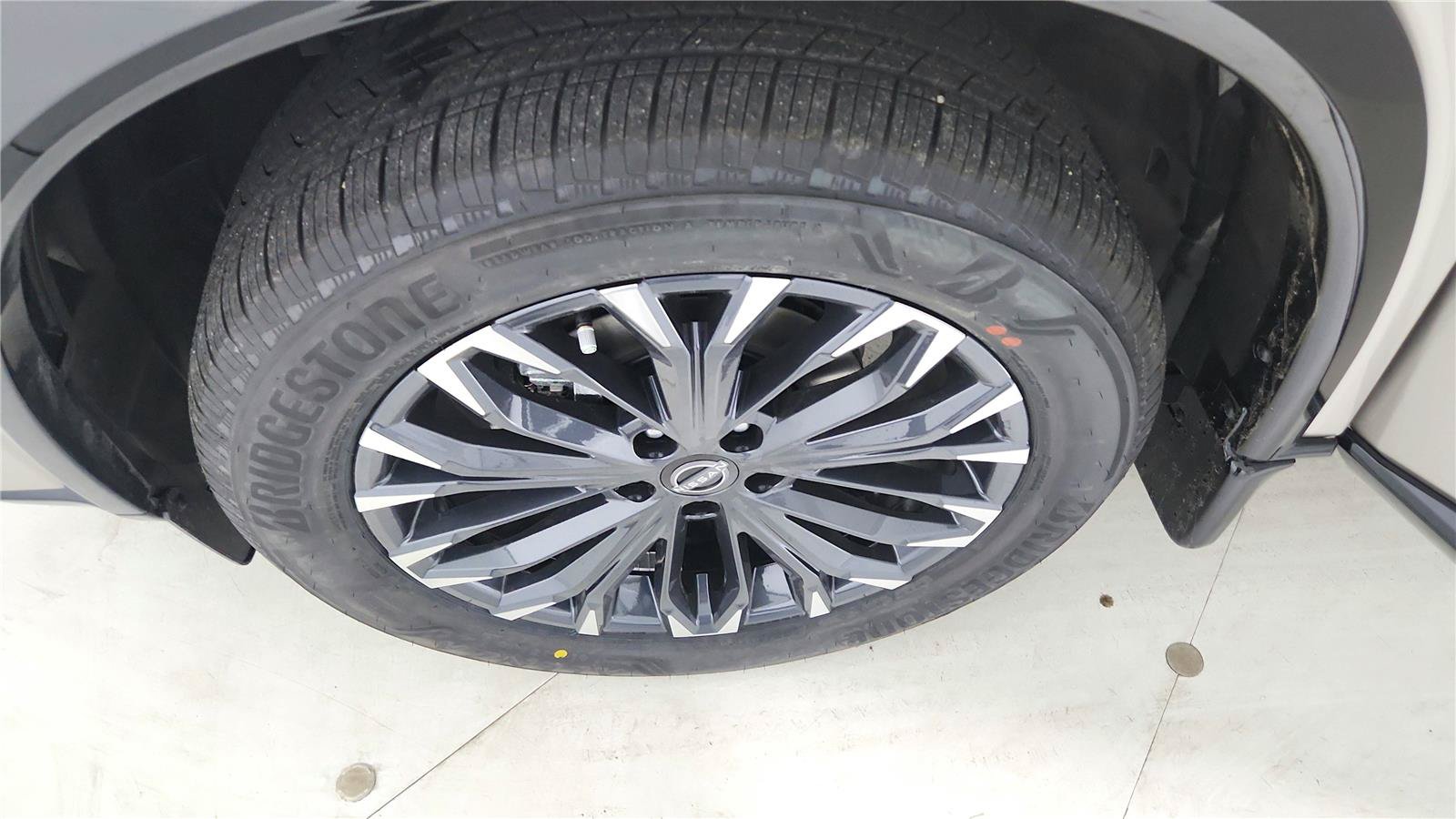 New 2026 Nissan Rogue Platinum w/ Platinum Premium Package AWD/4WD image 16