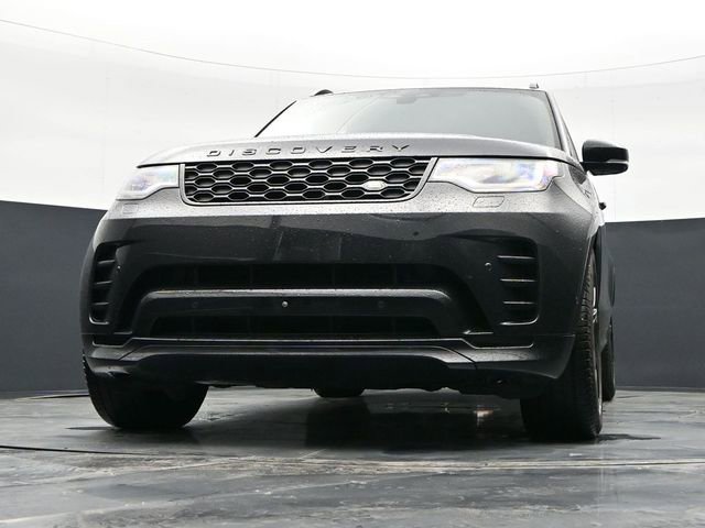 Used 2024 Land Rover Discovery Dynamic SE AWD/4WD image 24