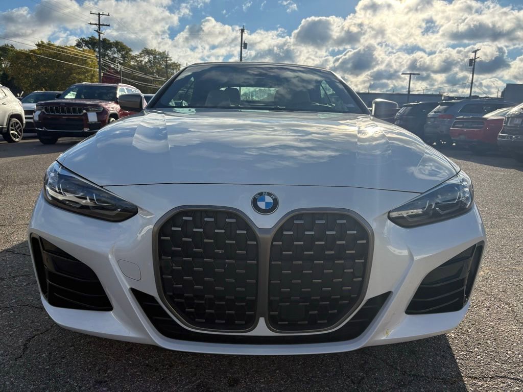 Used 2021 BMW M440i Convertible w/ Premium Package image 9