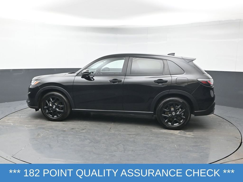 Used 2025 Honda HR-V Sport image 4