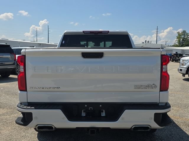 Used 2024 Chevrolet Silverado 1500 High Country w/ High Country Premium Package AWD/4WD image 4