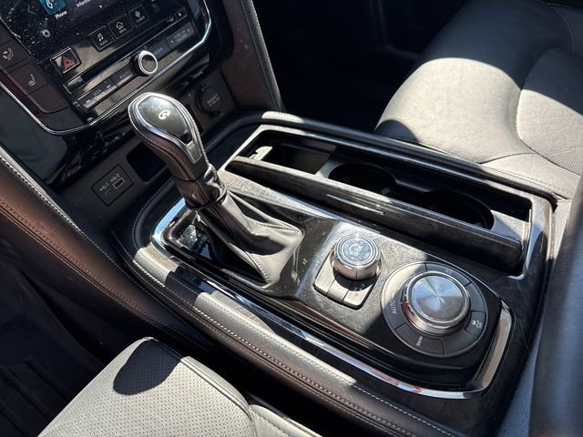 Used 2021 INFINITI QX80 Luxe image 23