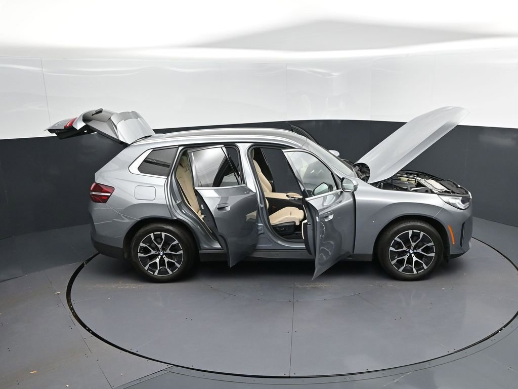Certified 2025 BMW X3 xDrive30i w/ Convenience Package image 50