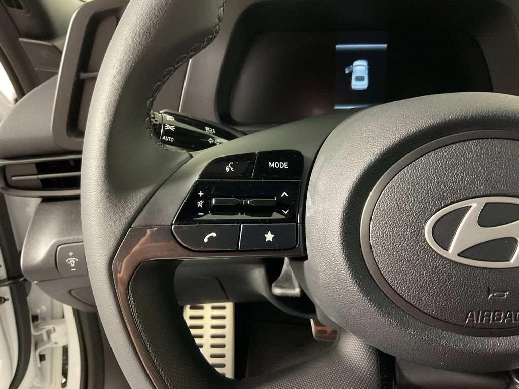 New 2026 Hyundai Elantra Sport FWD image 25