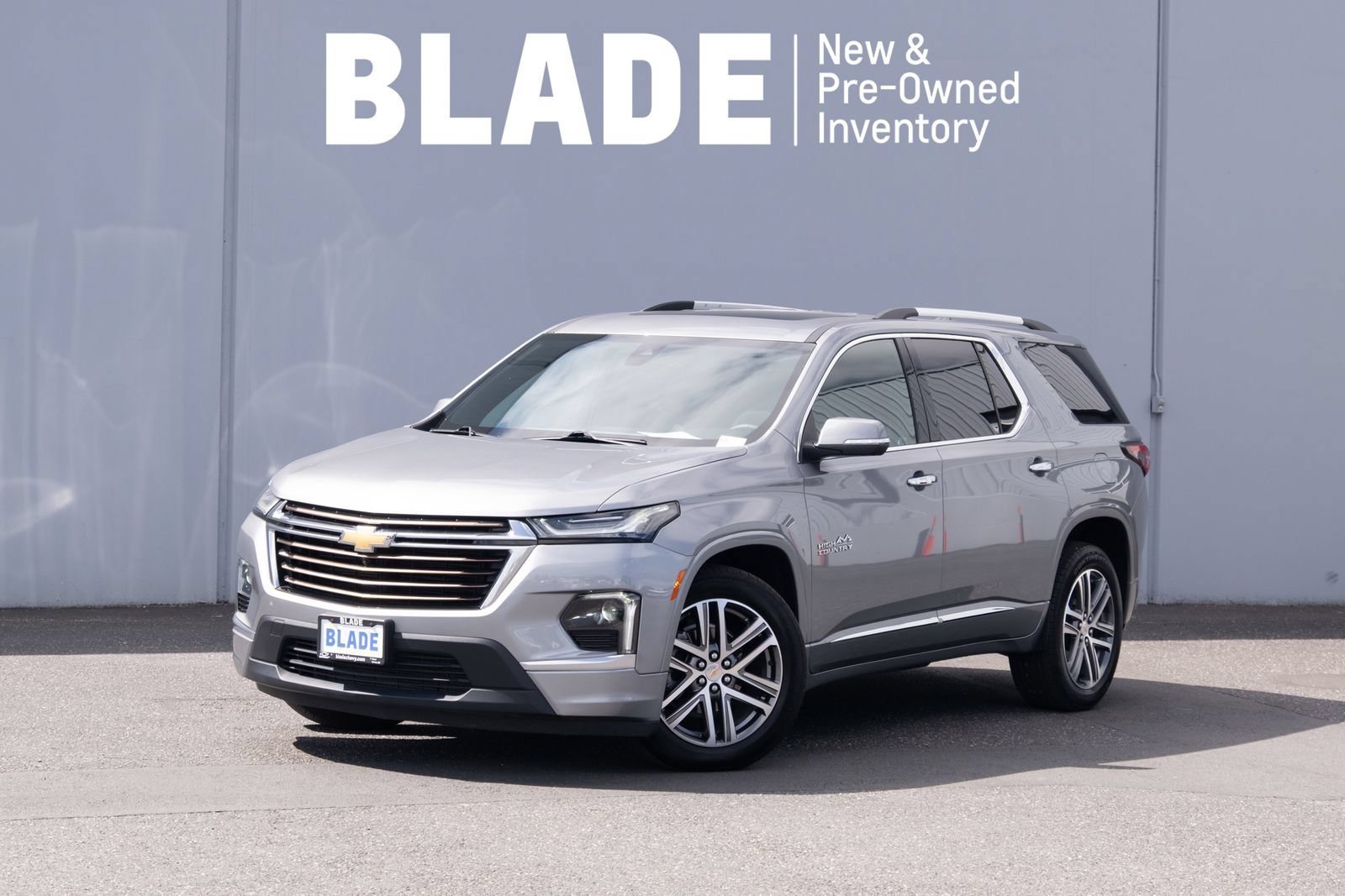 Used 2023 Chevrolet Traverse High Country AWD/4WD image 1