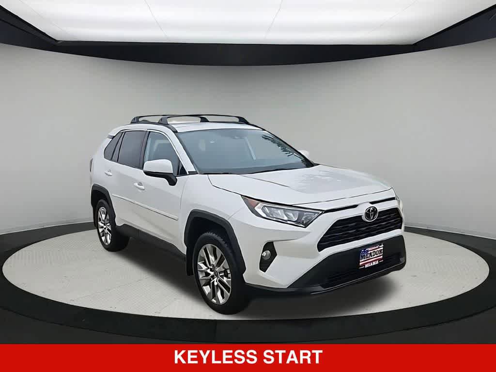 Used 2021 Toyota RAV4 XLE Premium FWD image 2