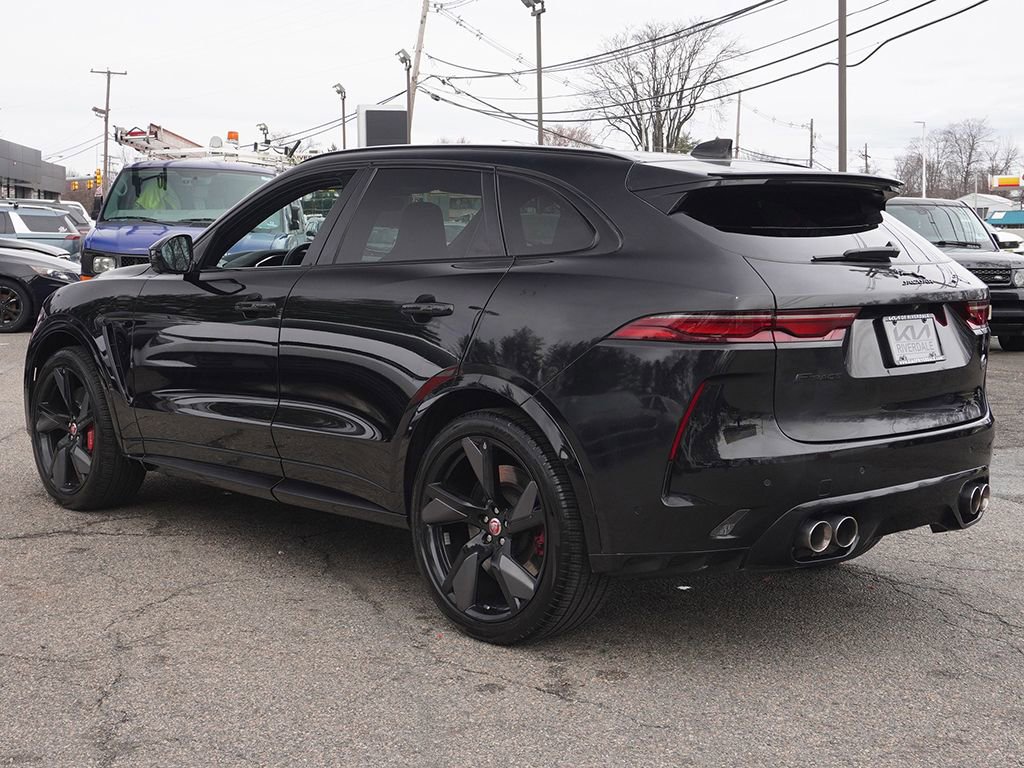 Used 2022 Jaguar F-PACE SVR image 13