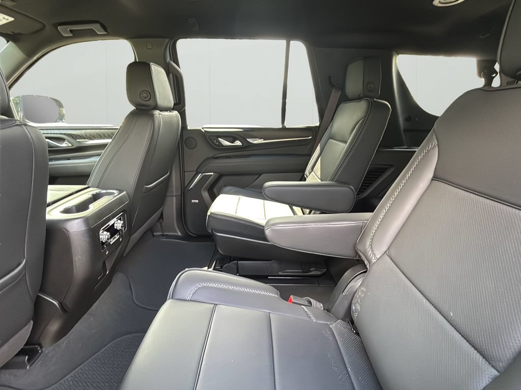 Used 2024 GMC Yukon Denali AWD/4WD image 20