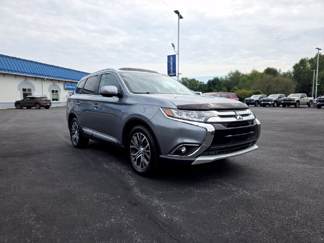 Used 2016 Mitsubishi Outlander GT AWD/4WD image 6