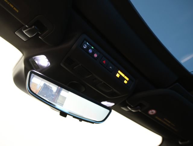 Used 2024 Chevrolet Corvette Stingray Coupe w/ Z51 Performance Package image 17