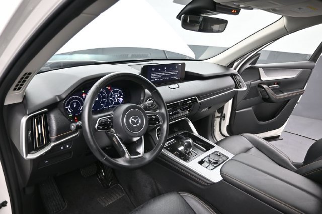 Certified 2024 MAZDA CX-90 Plug-In Hybrid w/ Preferred AWD/4WD image 14
