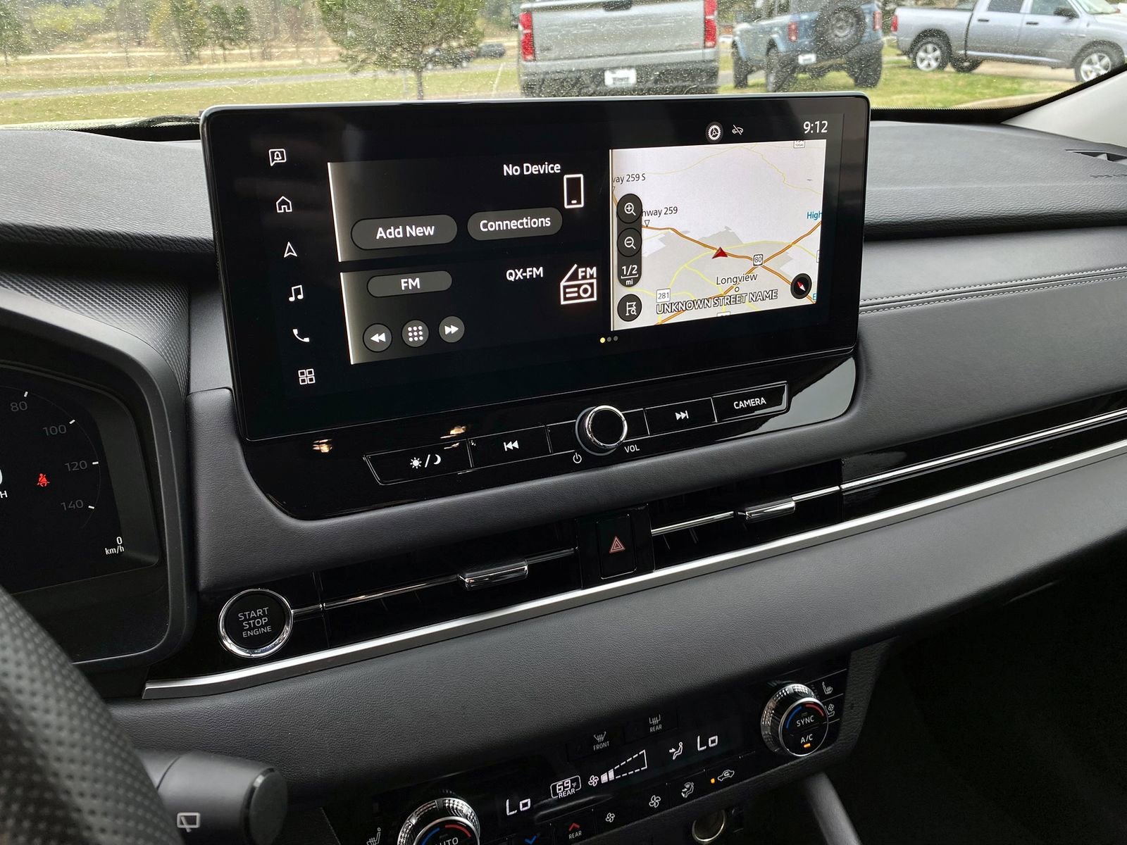 Used 2025 Mitsubishi Outlander SEL image 15