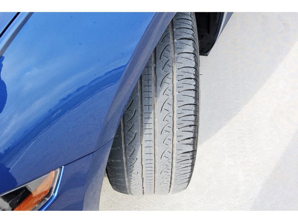 Used 2022 Ford Mustang GT w/ Equipment Group 301A RWD image 26