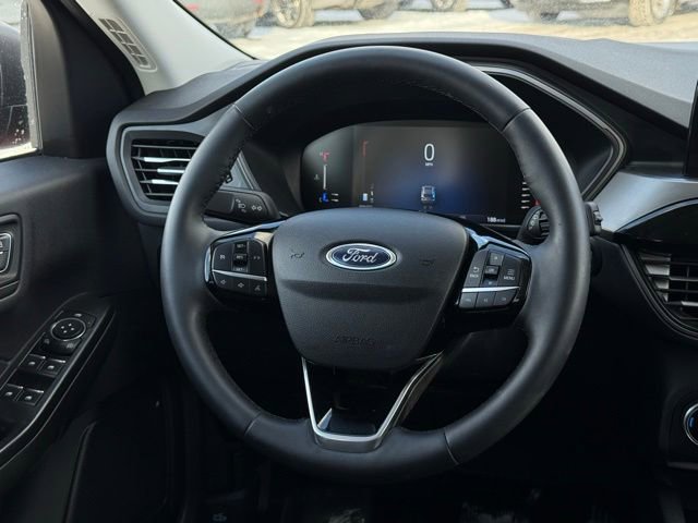 Certified 2023 Ford Escape Active image 9