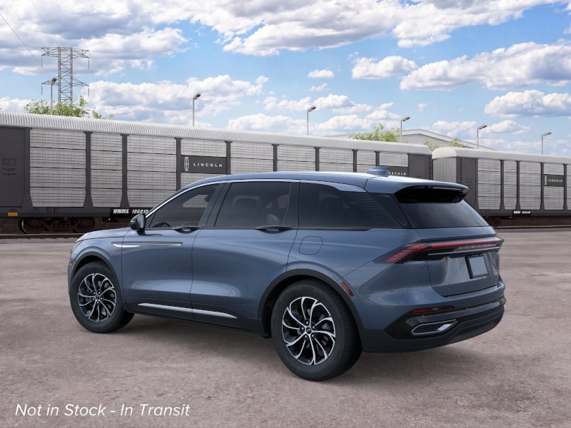 New 2026 Lincoln Nautilus Premier AWD/4WD image 4