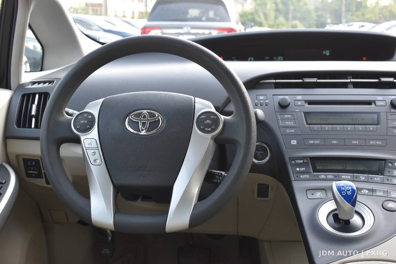 Used 2011 Toyota Prius Three FWD image 20