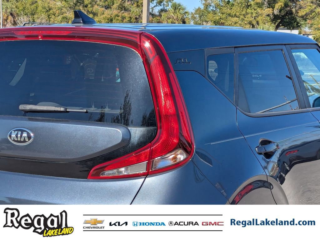 Used 2020 Kia Soul LX image 7