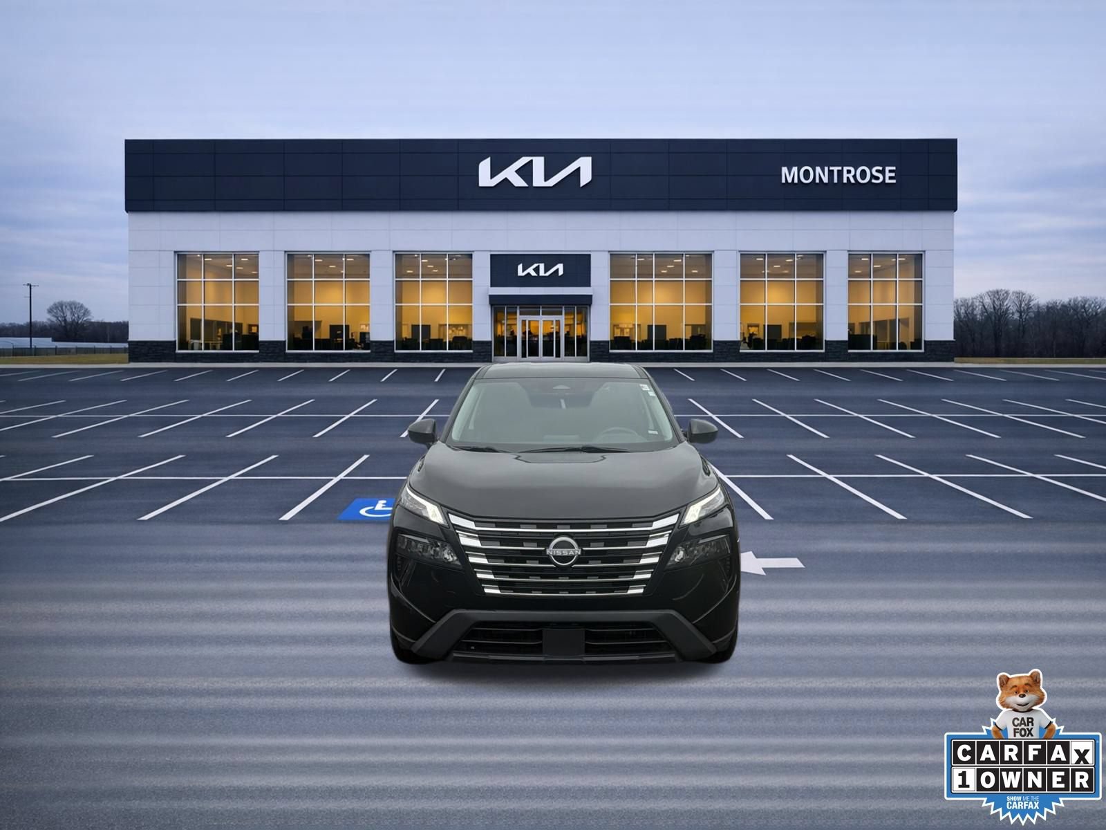 Used 2024 Nissan Rogue SV AWD/4WD image 2