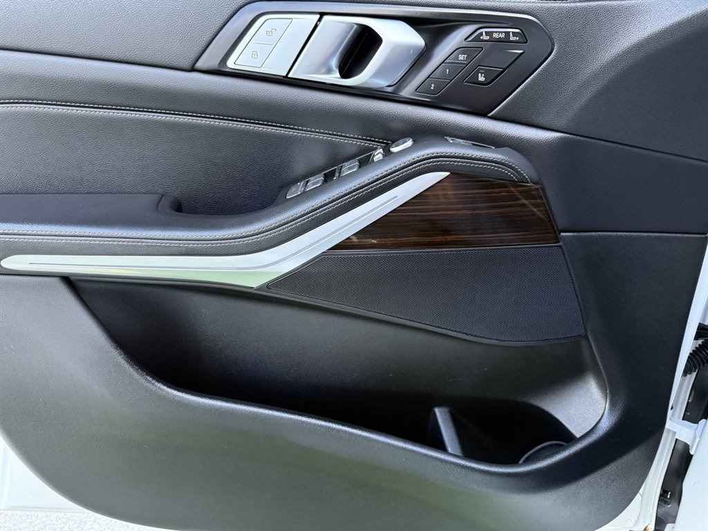 Used 2020 BMW X7 xDrive40i image 35