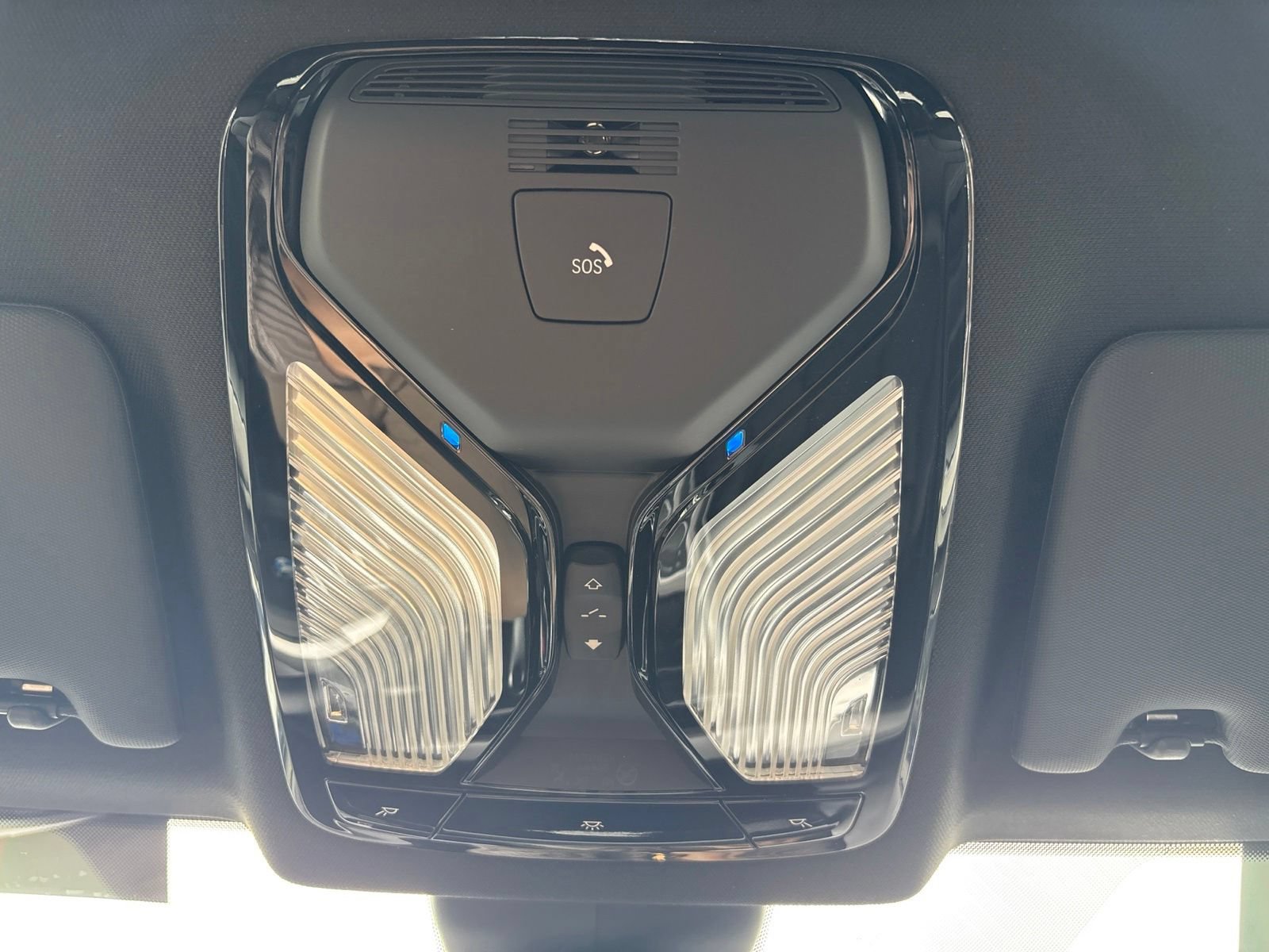 Certified 2025 BMW M240i xDrive Coupe w/ Premium Package AWD/4WD image 19