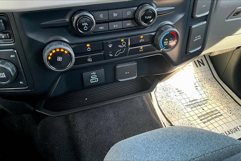 Used 2023 Ford F350 XLT AWD/4WD image 16