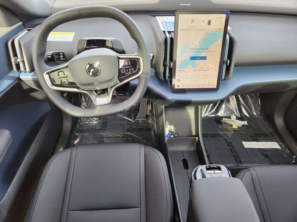 New 2026 Volvo EX30 Plus w/ Climate Package AWD/4WD image 16