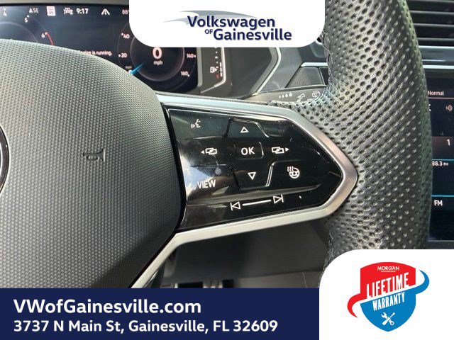 Certified 2024 Volkswagen Tiguan SEL R-Line AWD/4WD image 25