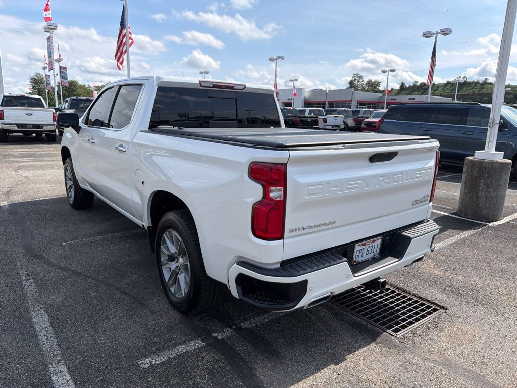 Used 2019 Chevrolet Silverado 1500 High Country w/ Technology Package AWD/4WD image 8