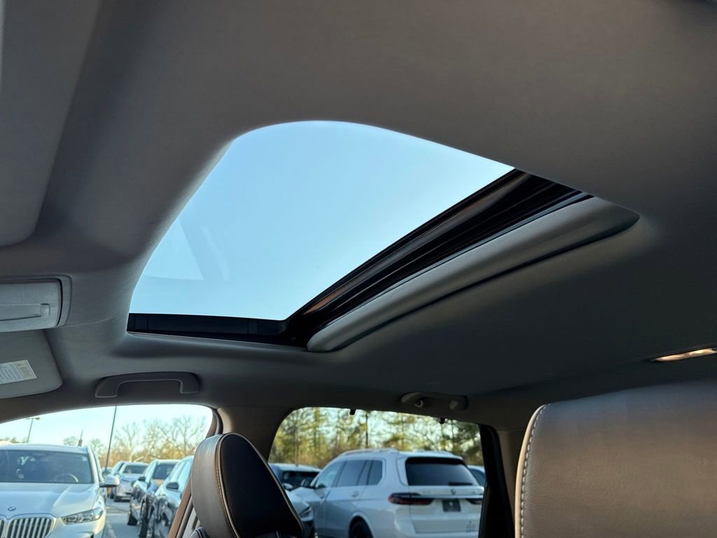 Used 2017 Acura MDX SH-AWD w/ Advance Package image 26