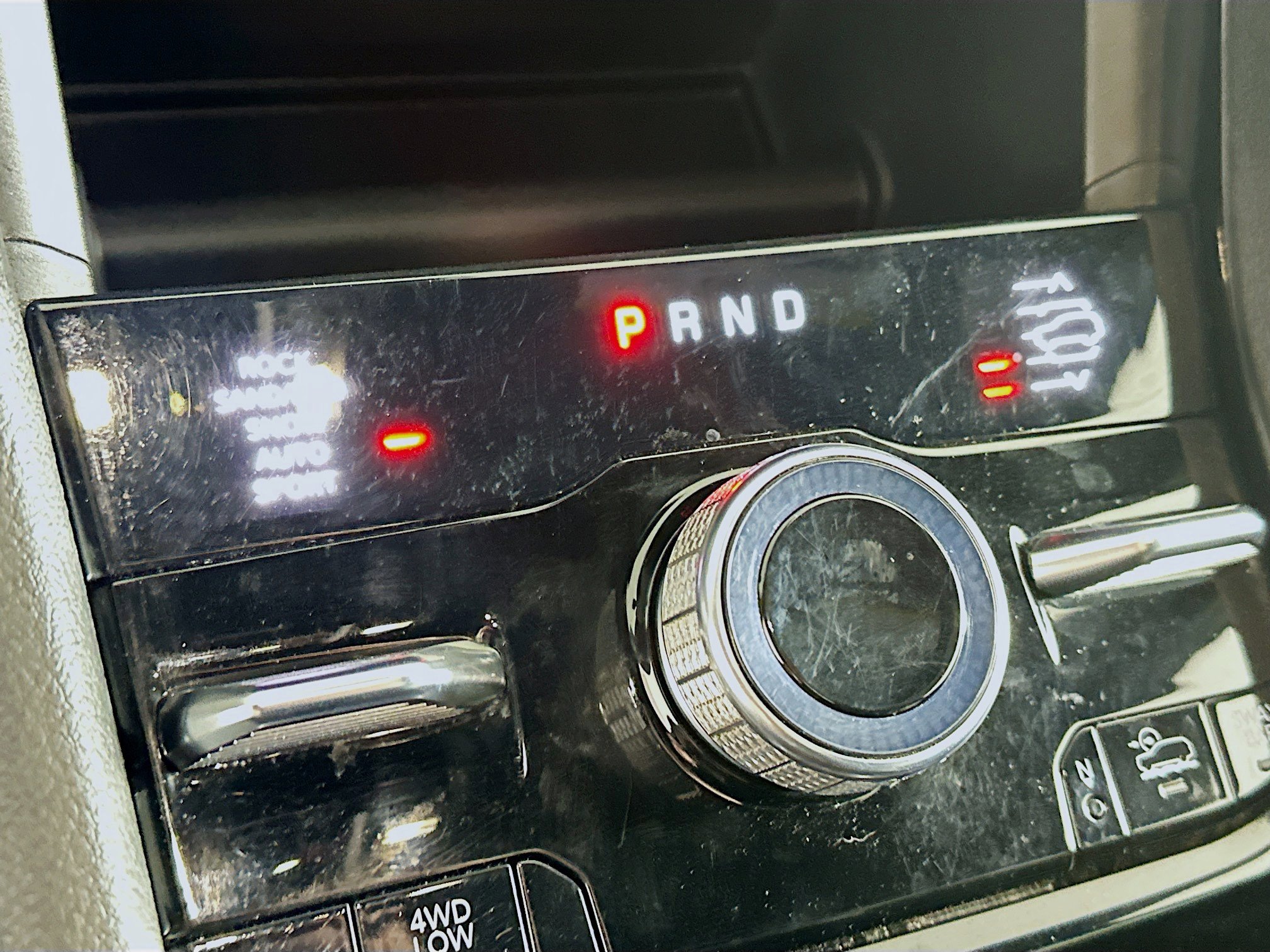 Used 2022 Jeep Grand Cherokee Trailhawk image 25